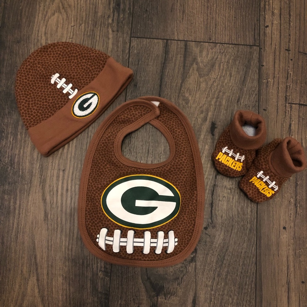 Newborn Greenbay Packers gear